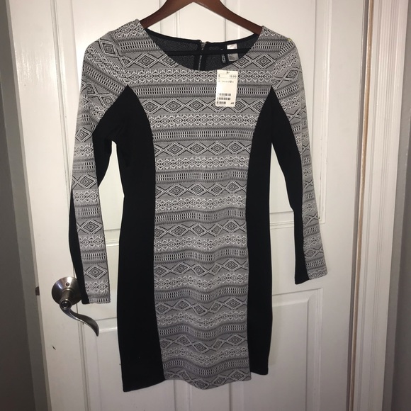 H&M Dress - Picture 1 of 1